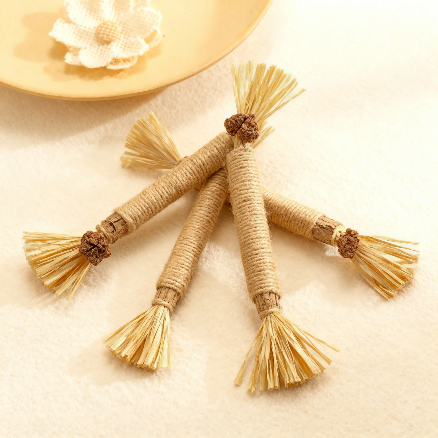 Pawliq Natural Silvervine Dental Sticks